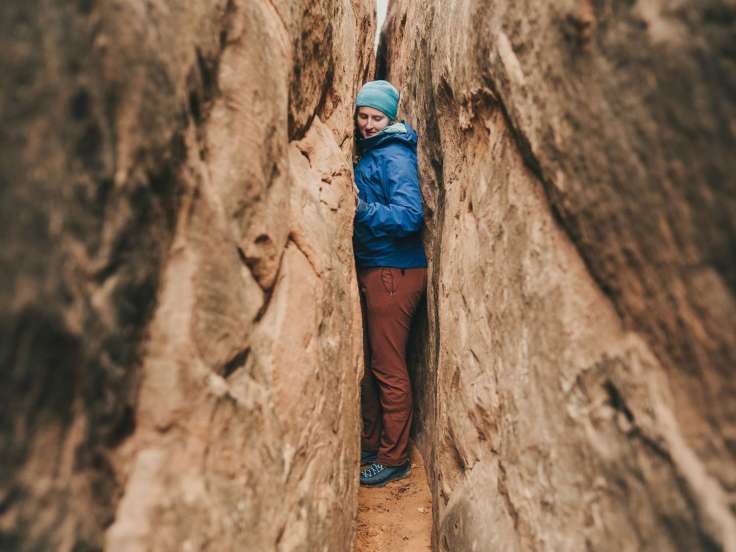 Understanding Claustrophobia: Causes and&nbsp;Symptoms